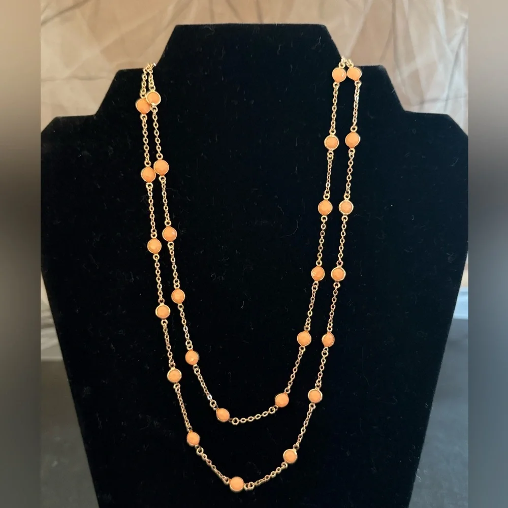 Elegant Gold and Orange Beaded Necklace - Picture 1 of 2